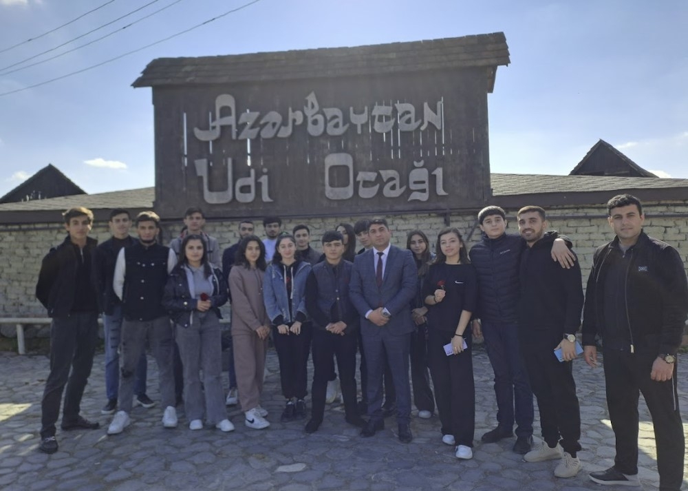 Azərbaycanın milli-mənəvi irsi olan Alban kilsələrinin və mədəniyyətinin gənclərə aşılanması - FOTOLAR
 