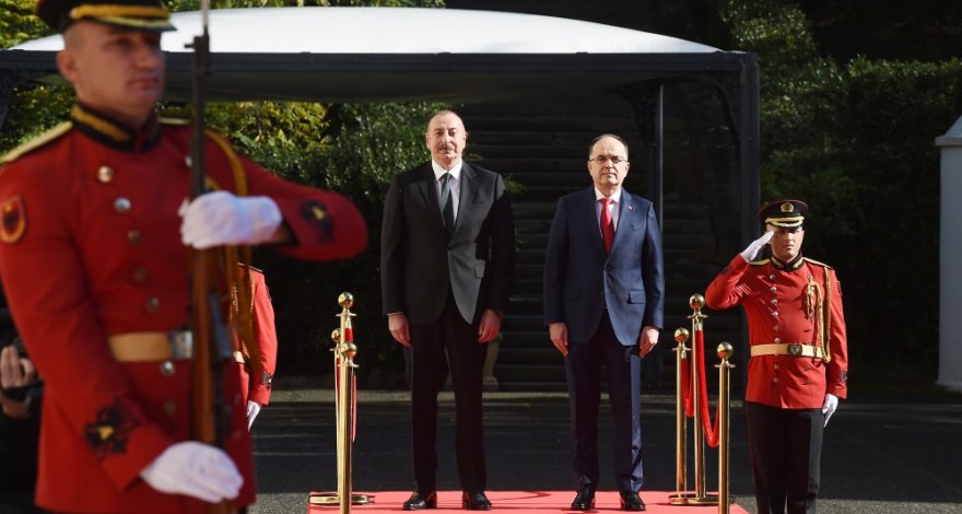 Azərbaycan Prezidentinin Tiranada rəsmi qarşılanma mərasimi olub
 