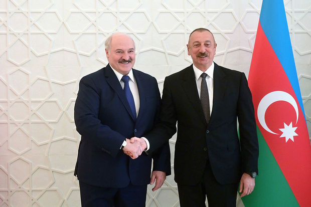 Президент Беларуси направился с государственным визитом в Азербайджан
 