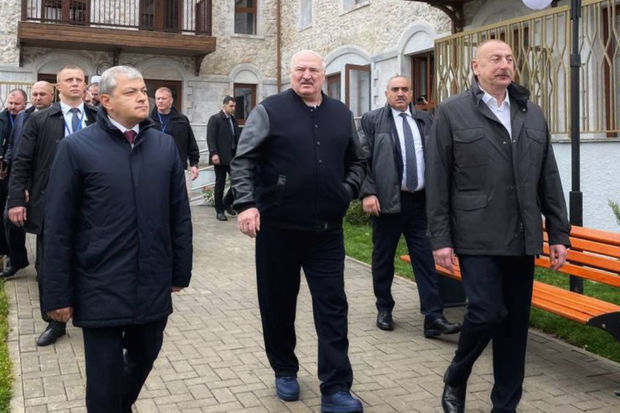 Президенты Ильхам Алиев и Александр Лукашенко посетили город Шуша
 