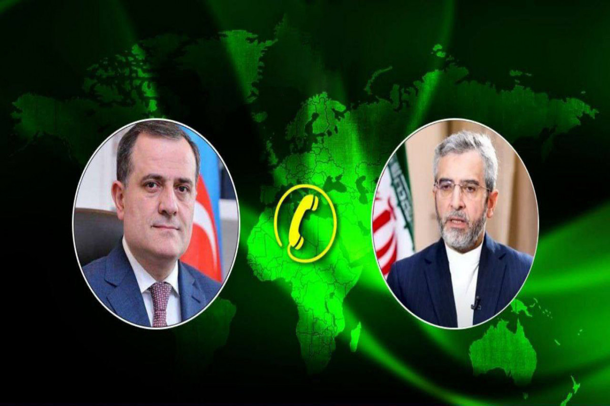 Глава МИД Азербайджана провел телефонный разговор с и.о. министра иностранных дел Ирана Али Багери
 