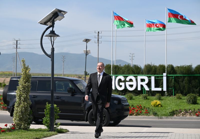 Президент Ильхам Алиев принял участие в открытии первого этапа в селе Кенгерли Агдамского района -ОБНОВЛЕНО
 