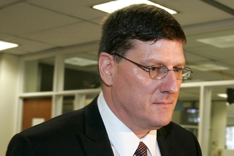 Бывший агент ЦРУ обратился к РФ на фоне эскалации на Ближнем Востоке
 