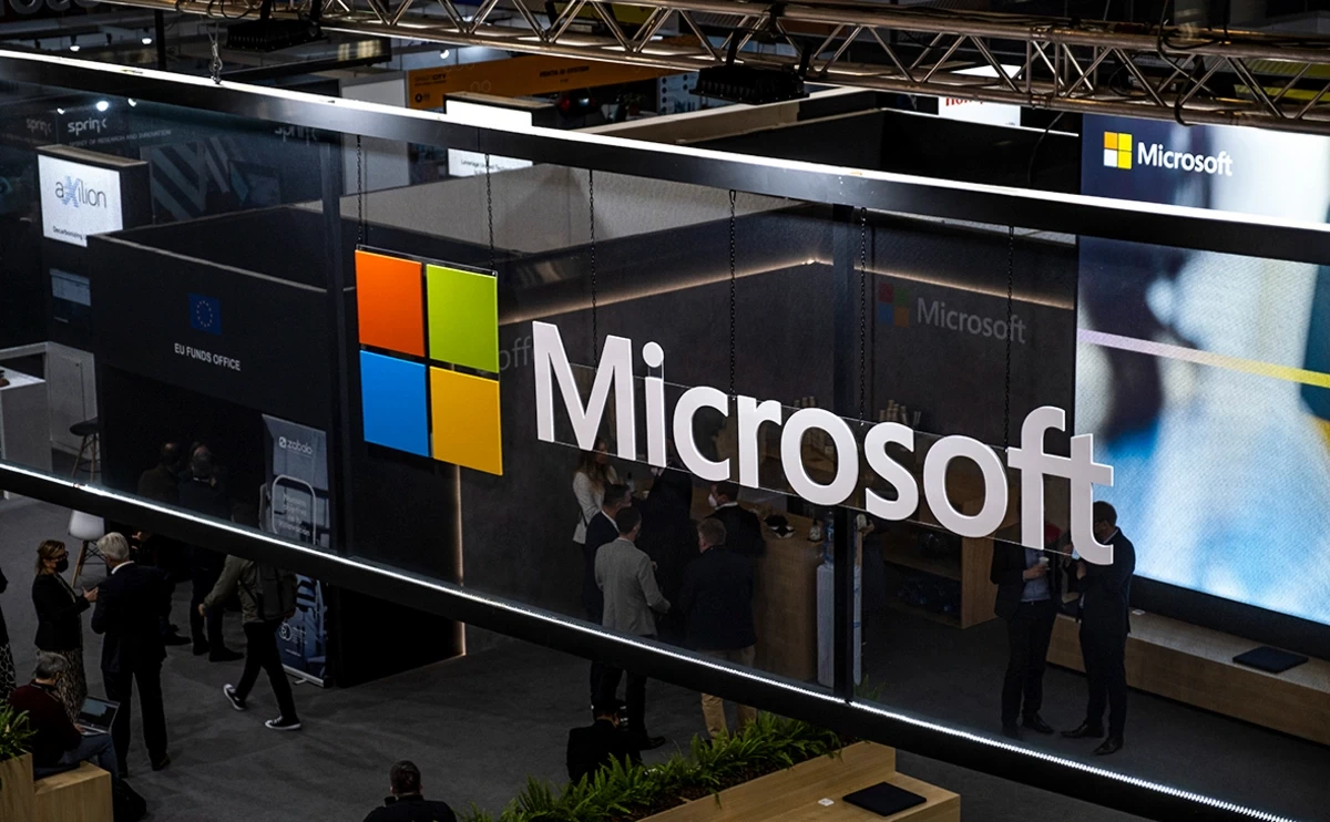 СМИ: Microsoft сократит тысячи сотрудников на фоне инвестиций в ИИ
 