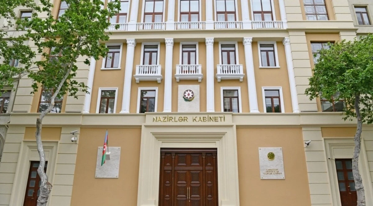 В Азербайджане продлен особый карантинный режим
 