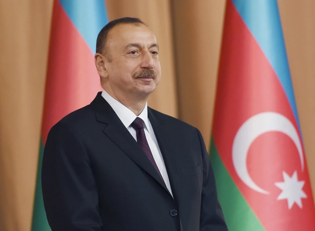 Президент Азербайджана поздравил сомалийского коллегу
 
