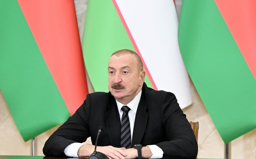 Президент: Азербайджан и Узбекистан договорились вести регулярный диалог по координации транспортной политики с соседними страна
 