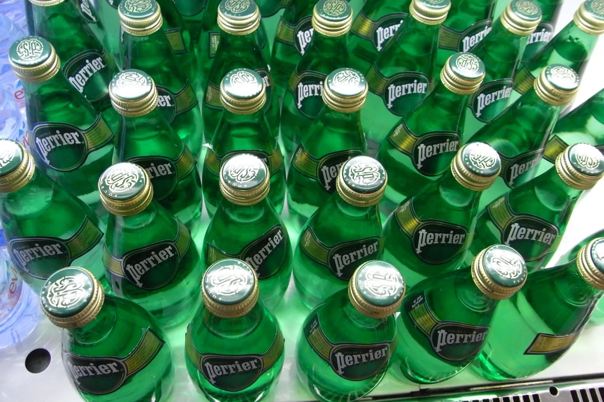 Nestle заменила фильтры на заводе по розливу воды Perrier после скандала
 