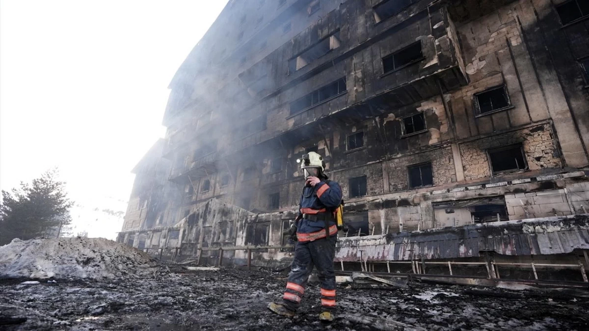 В Турции начинается суд над арестованными в связи со страшным пожаром в отеле
 