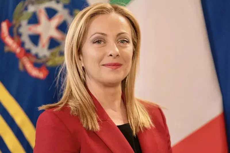 L&#39;Antidiplomatico: Мелони пригласила Зеленского на ужин, чтобы напомнить о долге
 