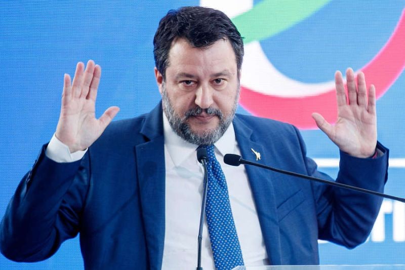 Вице-премьер Италии раскритиковал бюрократию и ограничения ЕС
 