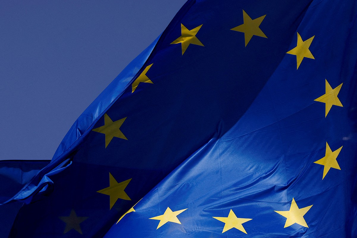 Sky: ЕС готов ослабить санкции против России при перемирии на Украине
 