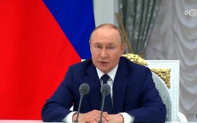 Путин: США прилагают энергичные и искренние усилия для урегулирования по Украине
 