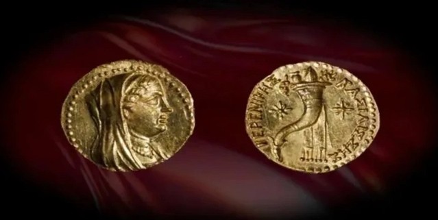 В Иерусалиме найдена редкая золотая монета с лицом царицы Египта
 