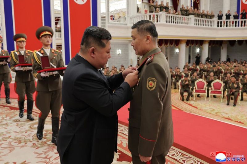 Лидер КНДР встретился с семьями погибших на СВО военных
 