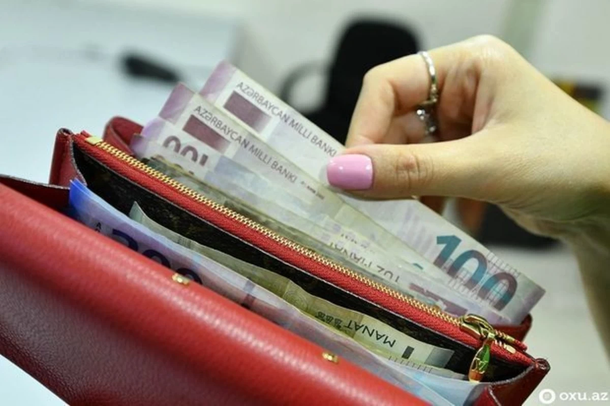 Виртуальное знакомство обернулось потерей 12 000 манатов: история обмана в Балакене
 