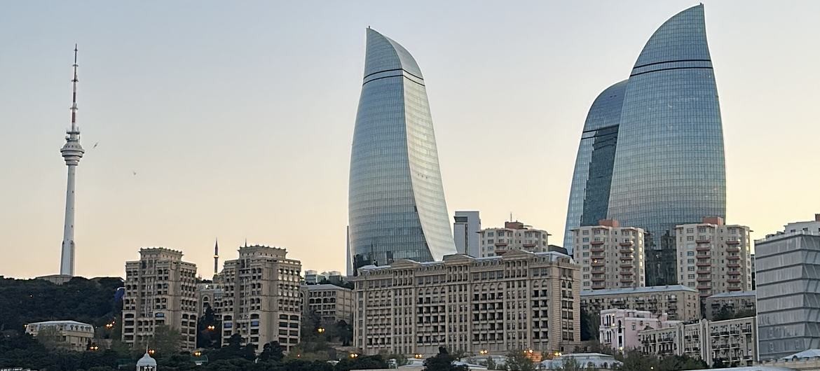 В Баку проходит 13-е заседание Форума аналитических центров СВМДА
 