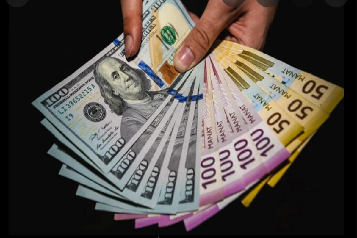 Минфин обнародовал прогноз курса маната на 2026 год
 