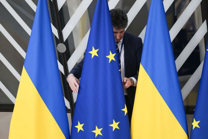 СМИ рассказали об «альтернативной стратегии» Европы по Украине 
 