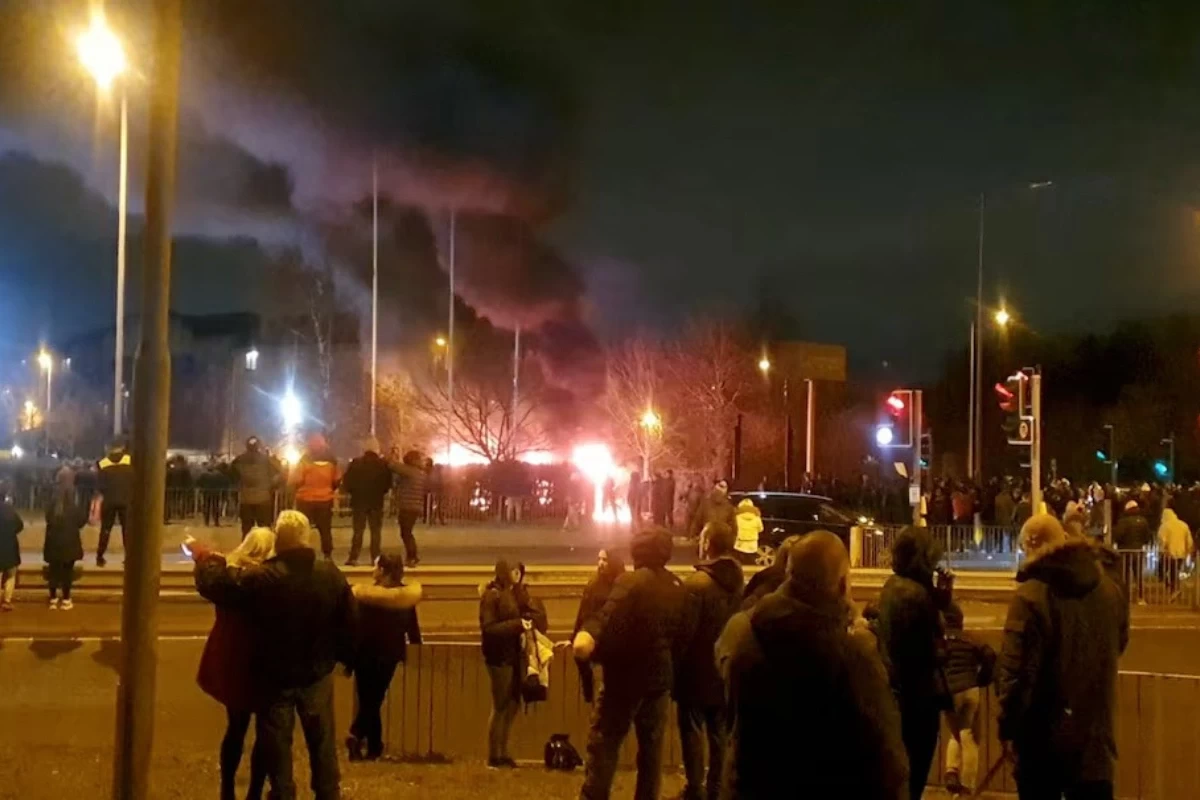 В Лондоне подожгли отель с нелегальными мигрантами
 