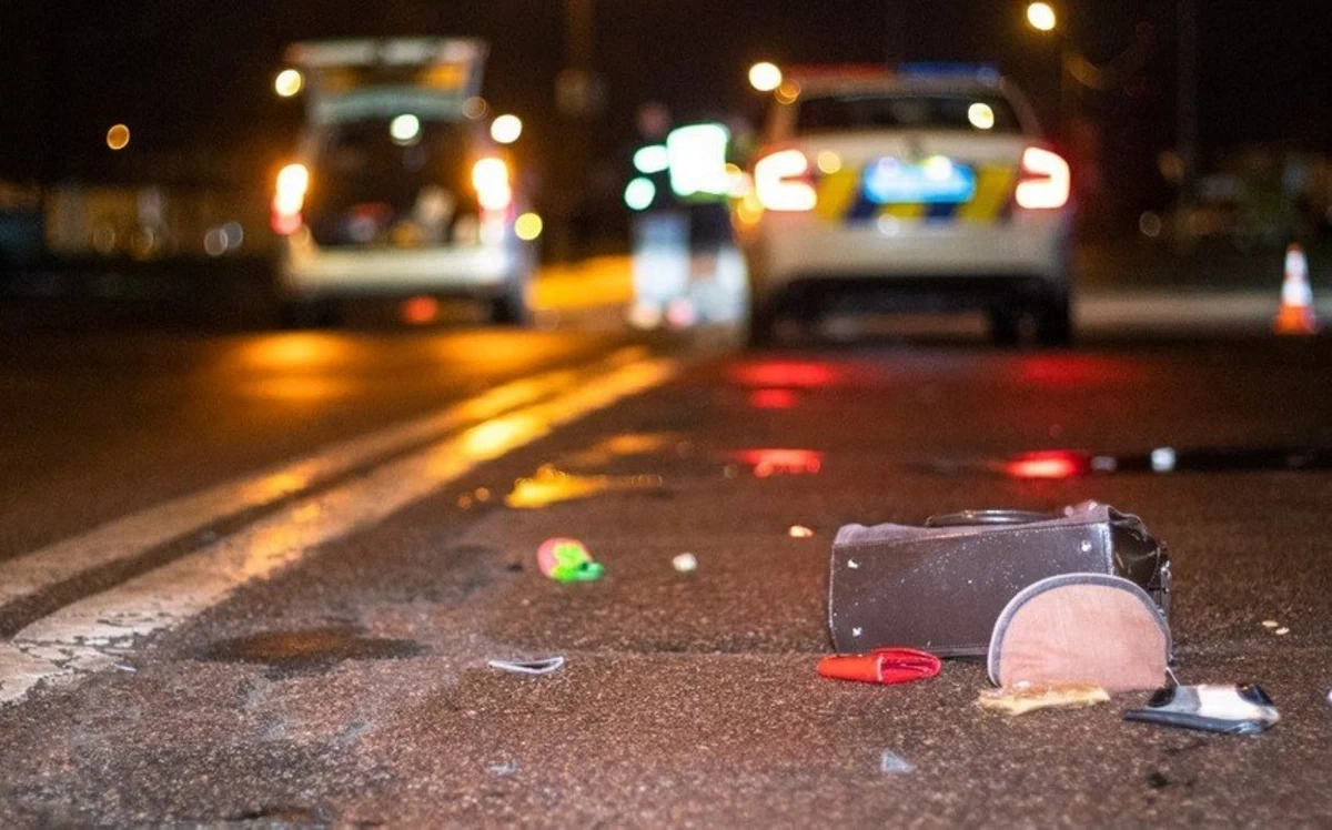 В Баку автомобиль сбил женщину, переходившую дорогу в неположенном месте
 