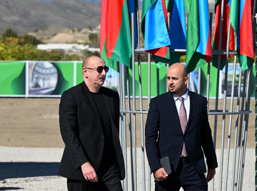 Президент Ильхам Алиев заложил фундамент Джебраильской городской мечети