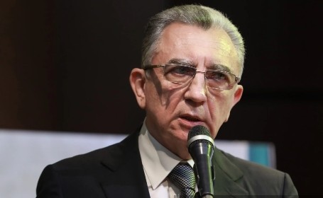 Эльдар Азизов дал поручения в связи с зимним сезоном и новогодними мероприятиями
 