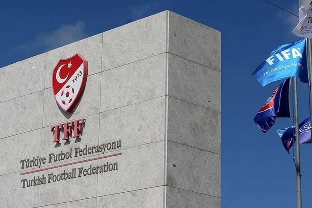 В Турции 149 футбольных судей отстранили от работы