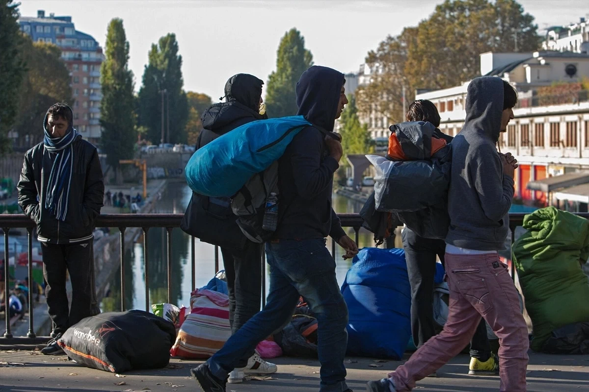 Иностранцы подали рекордное число запросов на убежище в Великобритании
 