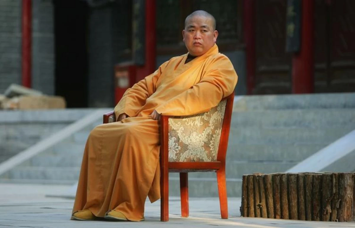 Бывшего настоятеля Шаолиньского монастыря арестовали в Китае
 