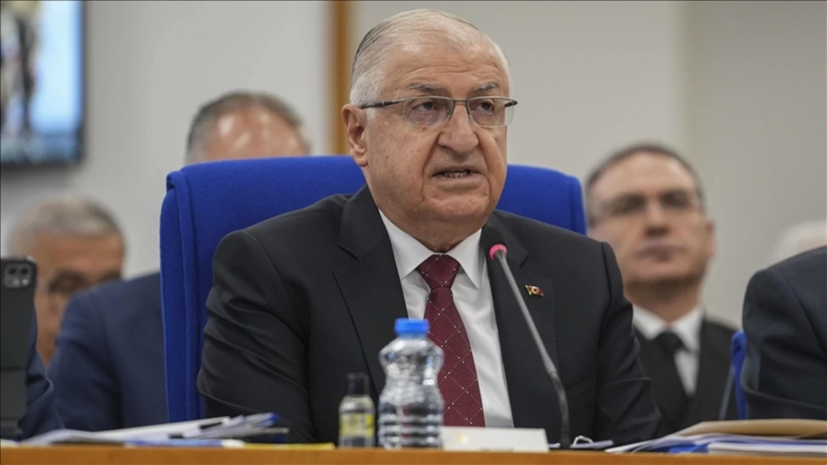 Яшар Гюлер: Надеемся, Азербайджан и Армения подпишут мирное соглашение в ближайшее время
 