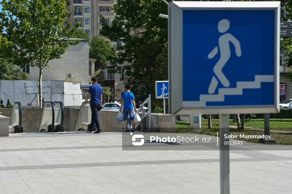 В Баку один из пешеходных переходов будет закрыт для движения
 