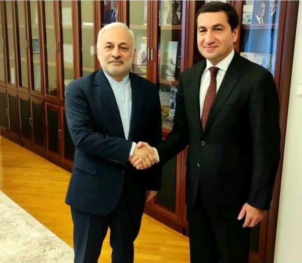 Помощник Президента Азербайджана обсудил с замглавы МИД Ирана региональные вопросы
 