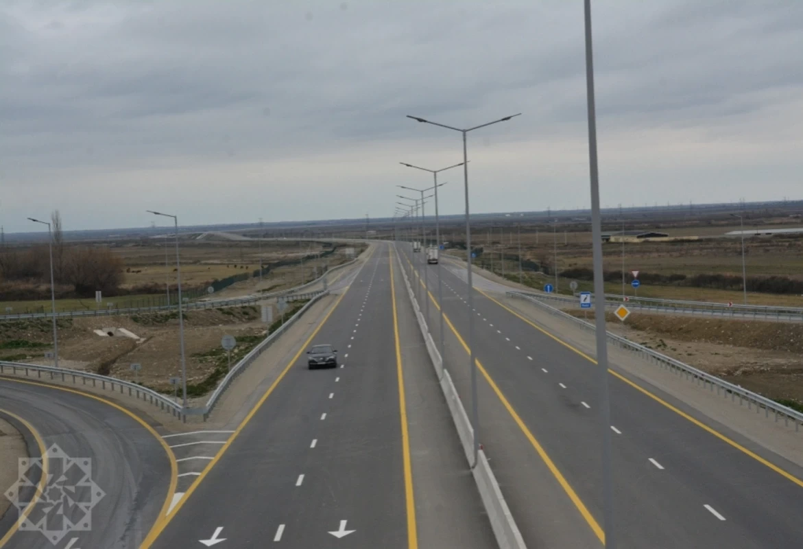 На платной дороге установлены радары и камеры наблюдения
 