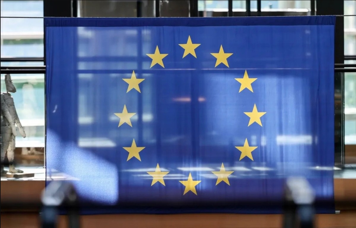 Евросоюз не в силах дать отпор супердержавам
 