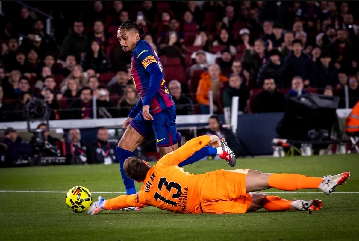 Ла Лига: "Барселона" обыграла "Атлетико" в перенесенном матче 19-го тура
 