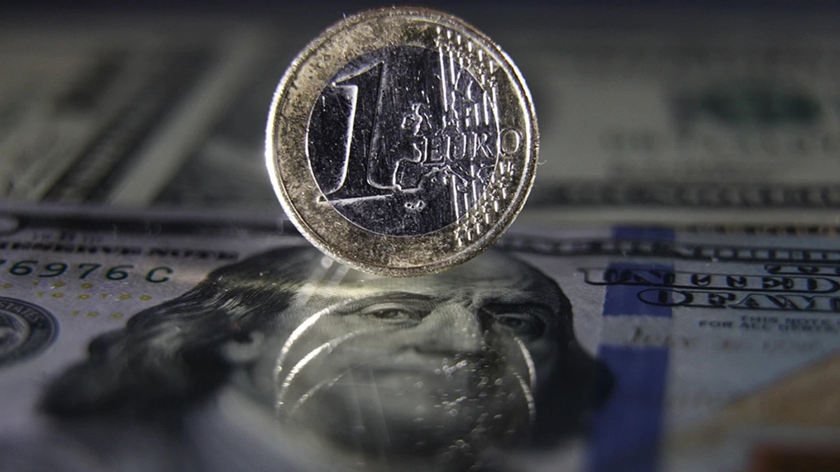 СМИ: ЕС рискует подорвать устойчивость евро, пытаясь изъять российские активы
 