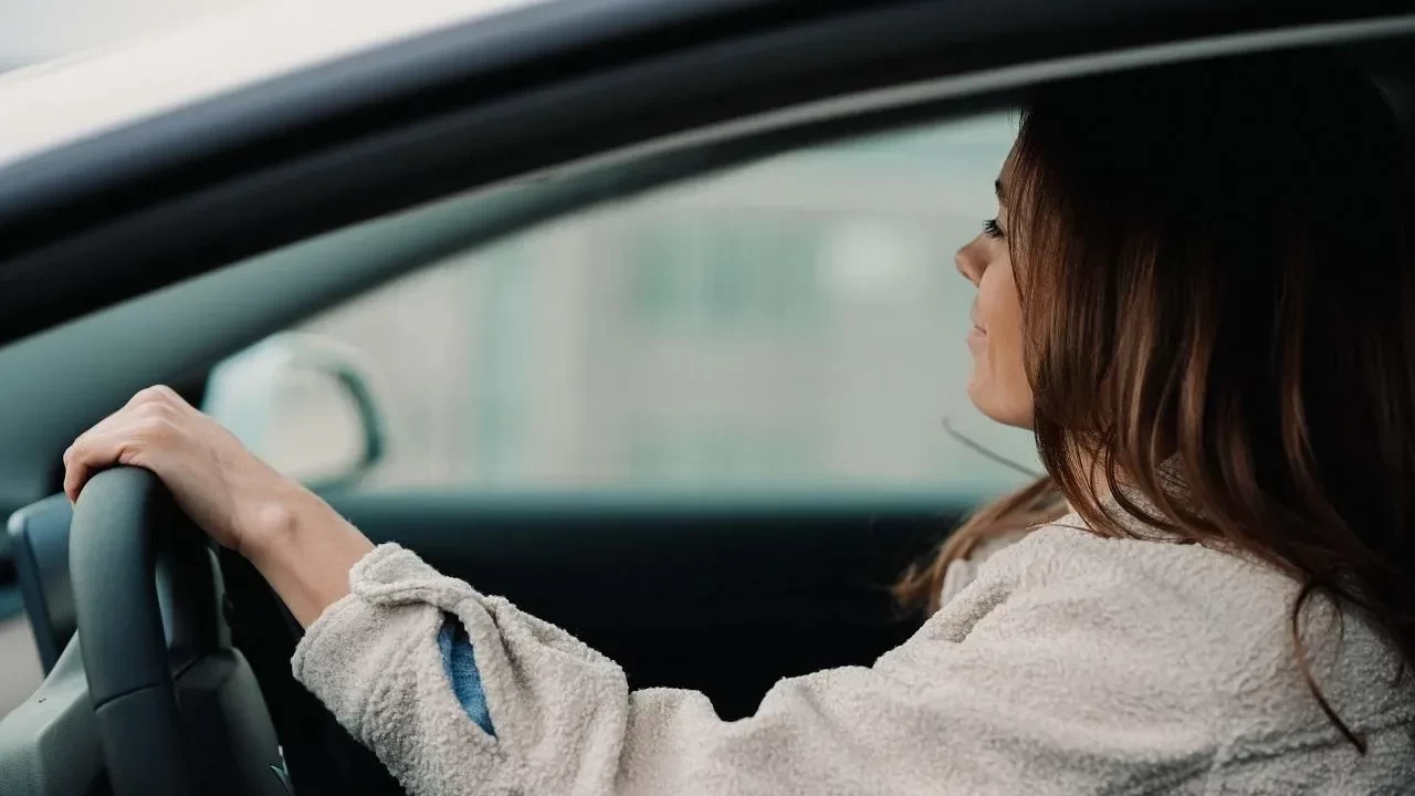 В Азербайджане назвали число женщин, получивших водительские права за первые девять месяцев 2025 года
 