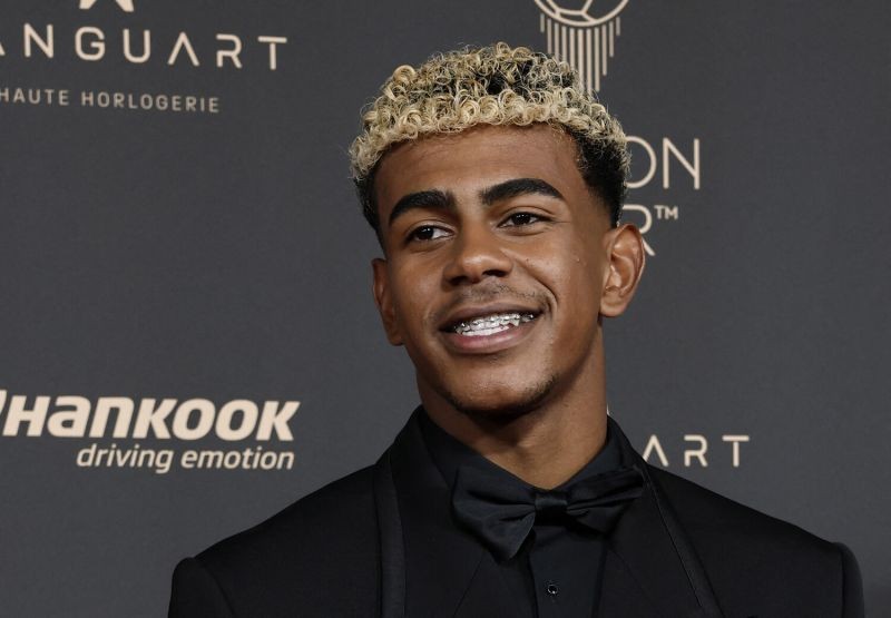 Звезда «Барселоны» обошел Мбаппе и установил рекорд в Лиге чемпионов
 