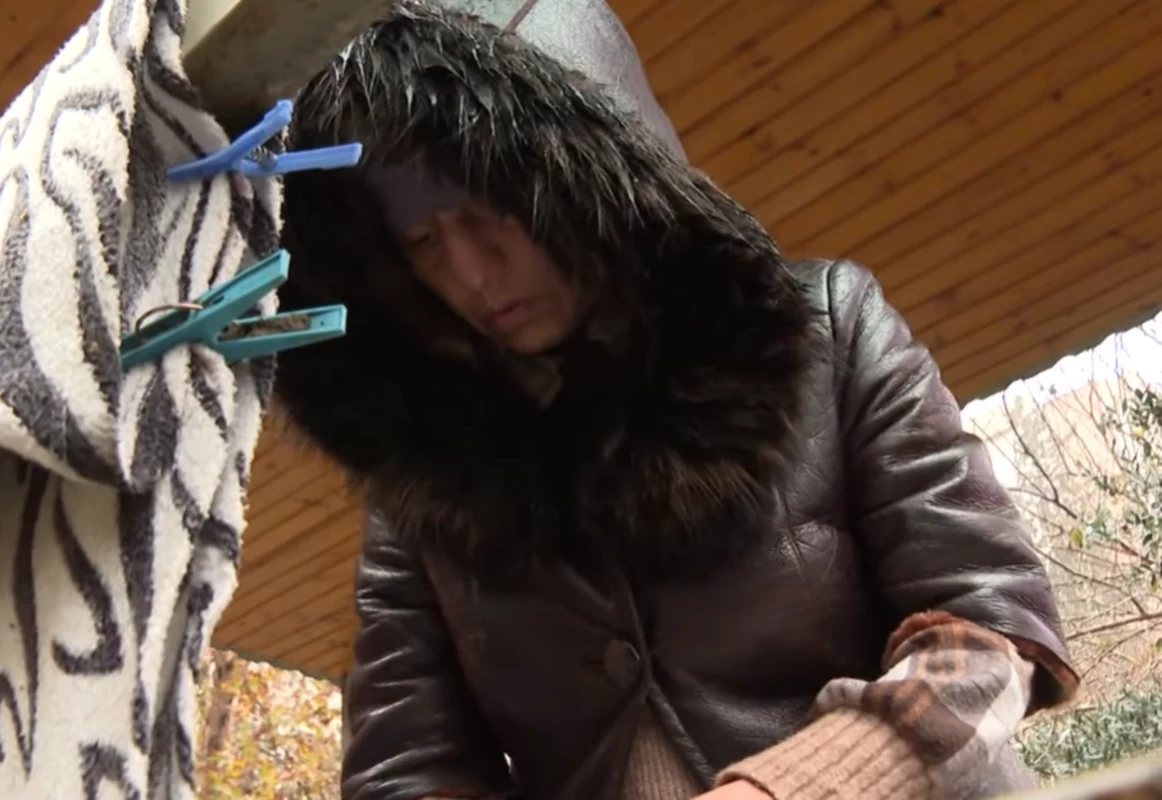 История женщины, вынужденной уже три месяца жить на улицах Баку
 