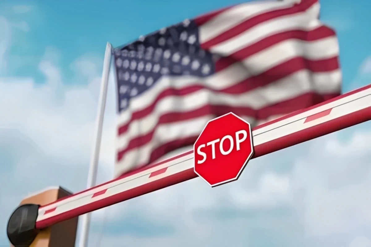 США запретят въезд гражданам семи стран
 