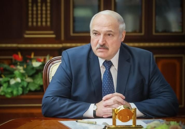 Лукашенко предложил США "двигаться дальше" в отношениях с Белоруссией
 