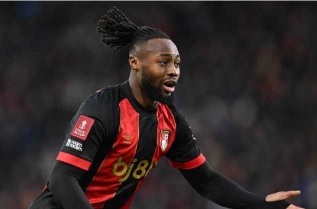 Соперник "Карабаха" покупает нападающего за 75 млн евро
 