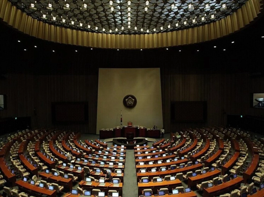 Азиатская страна приняла закон, разрешающий штрафовать СМИ за публикацию ложной информации
 