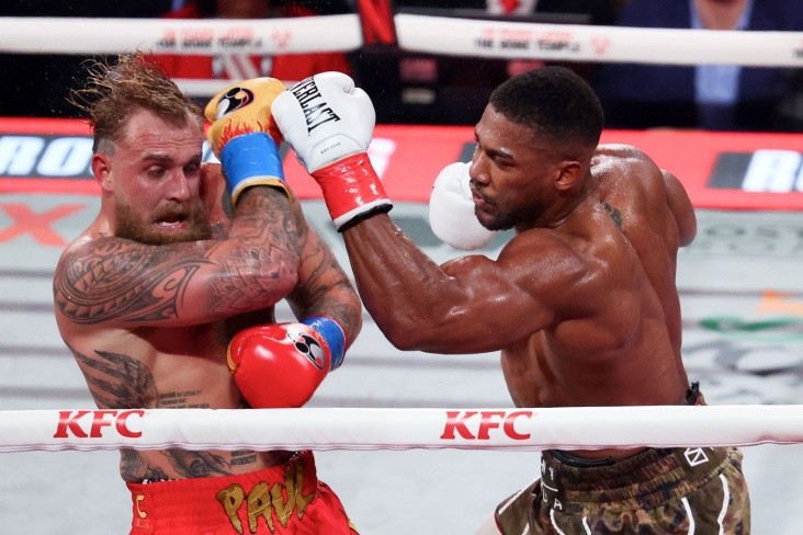 Бой Джейка Пола и Энтони Джошуа собрал 33 млн зрителей по всему миру
 