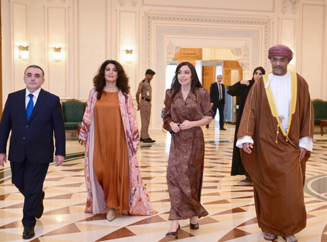 Вице-президент Фонда Гейдара Алиева Лейла Алиева находится с визитом в Омане
 