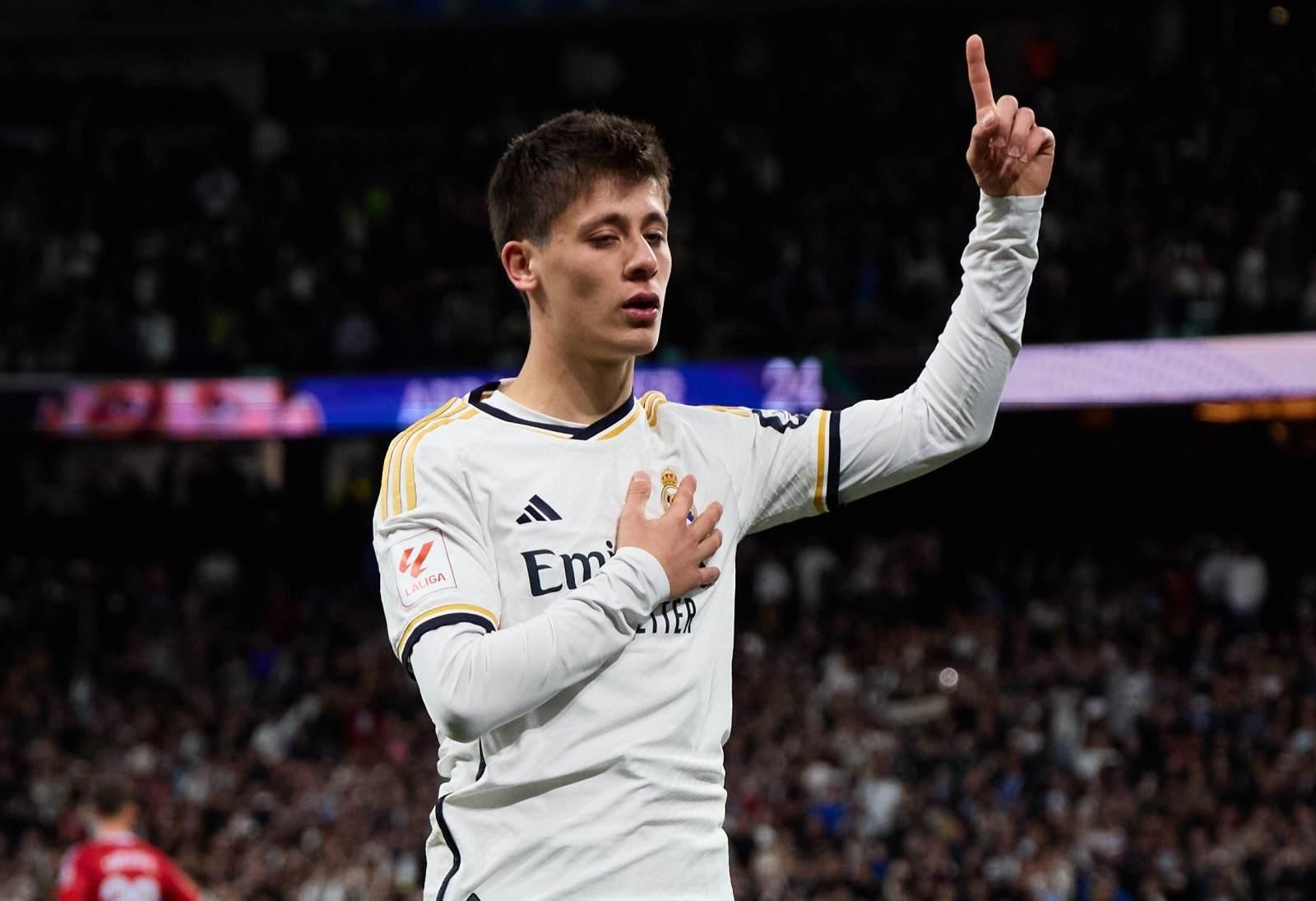 Арда Гюлер вошёл в топ-10 самых дорогих футболистов мира
 