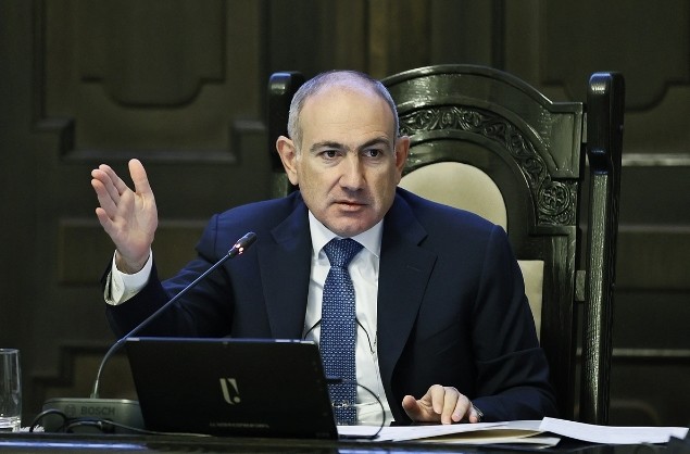 Пашинян рассказал о торговле с Азербайджаном, демаркации границы, реформе церкви и ситуации с электроэнергией
 