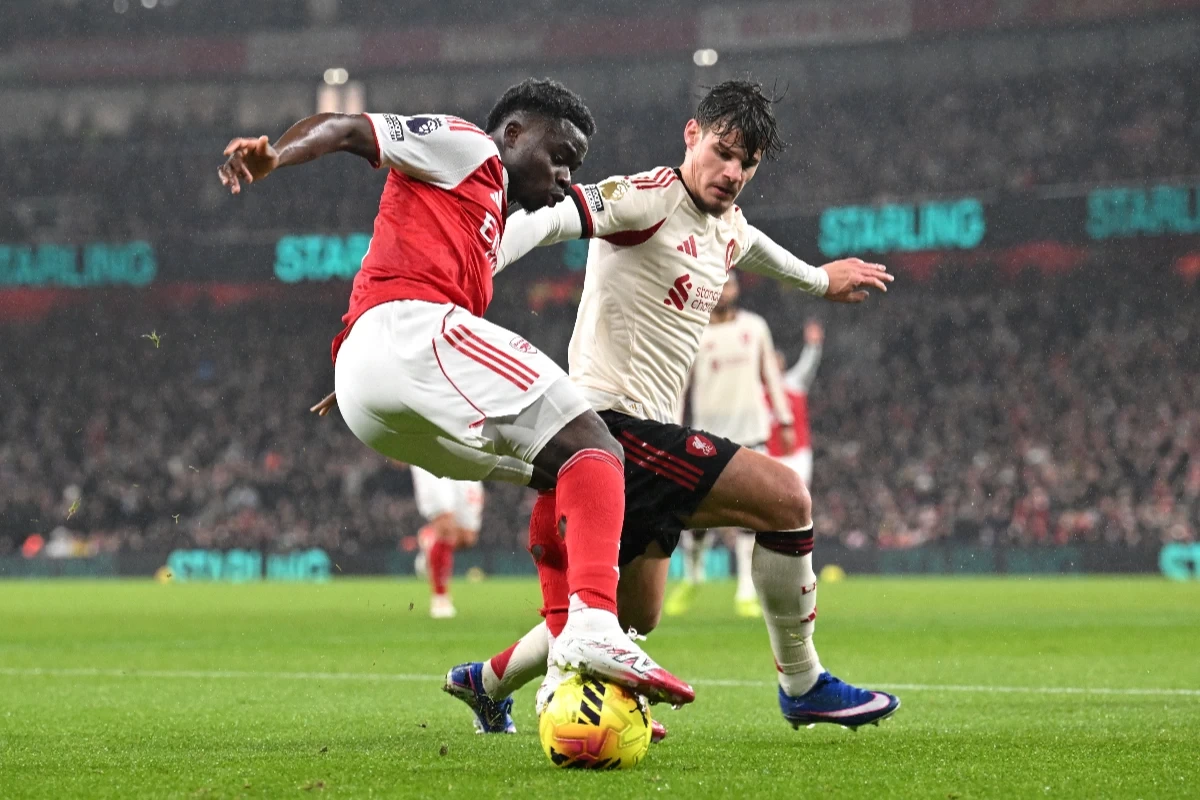 АПЛ: "Арсенал" удержал лидерство после матча с "Ливерпулем"
 