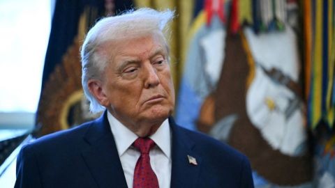 Трамп грозит Ирану и заявляет о планах США по Гренландии
 